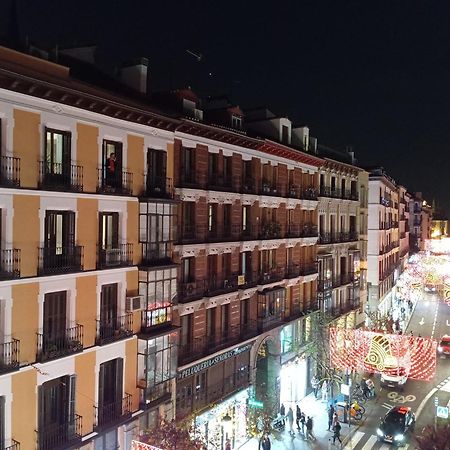B&B Eco Cubes Madrid Exterior photo