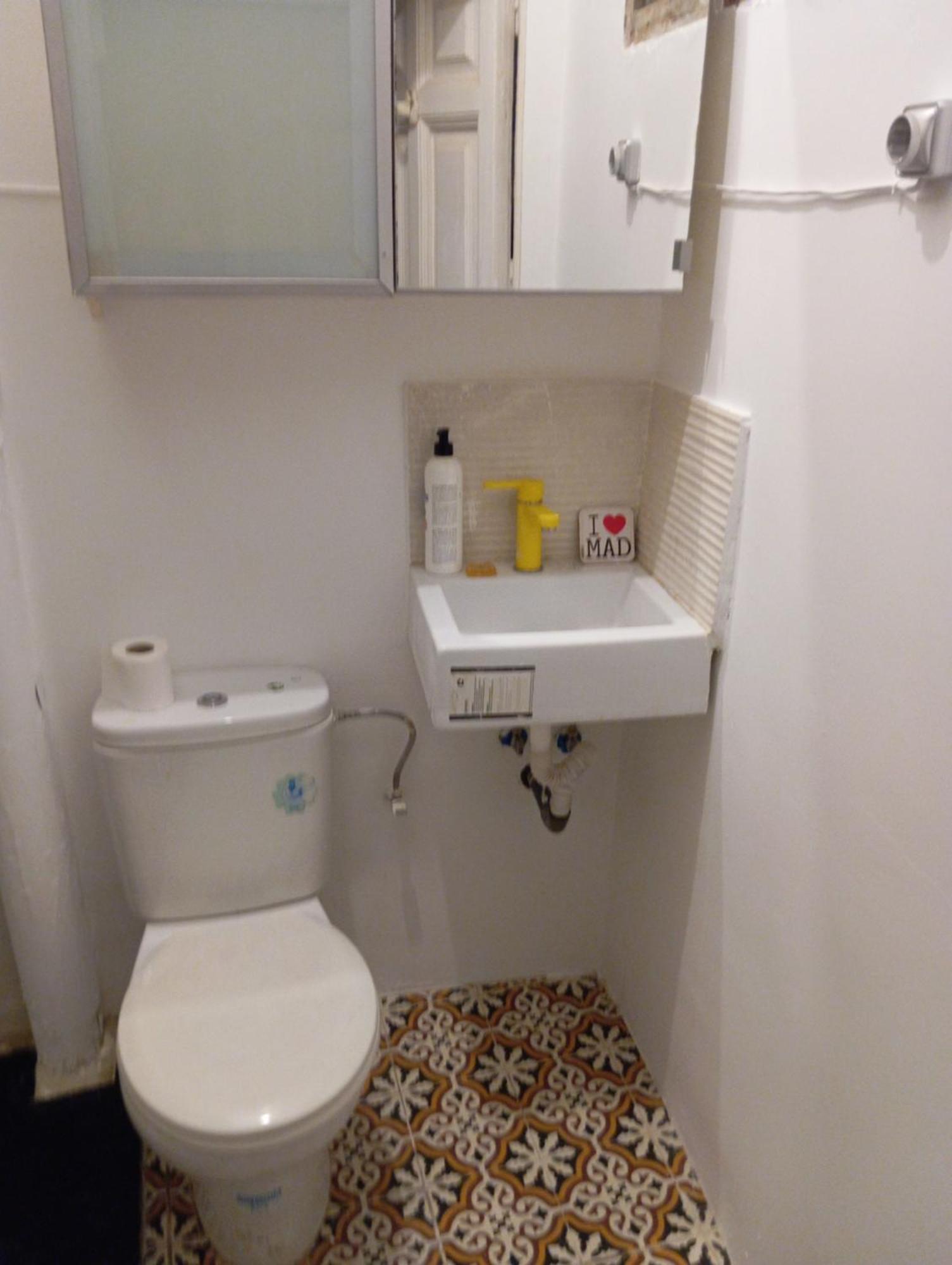 B&B Eco Cubes Madrid Room photo